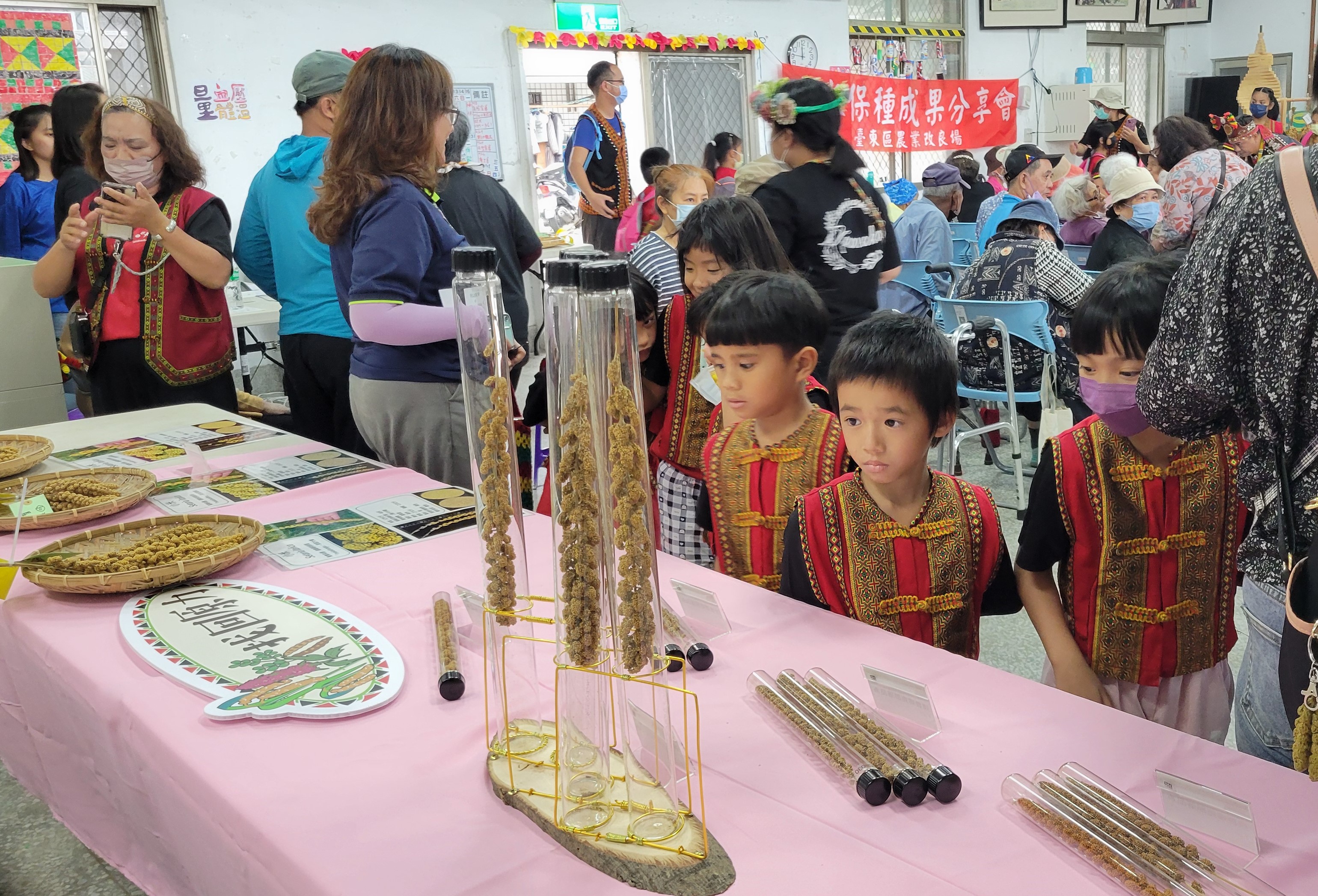 Those who attended were able to see the spikes of different millet varieties.